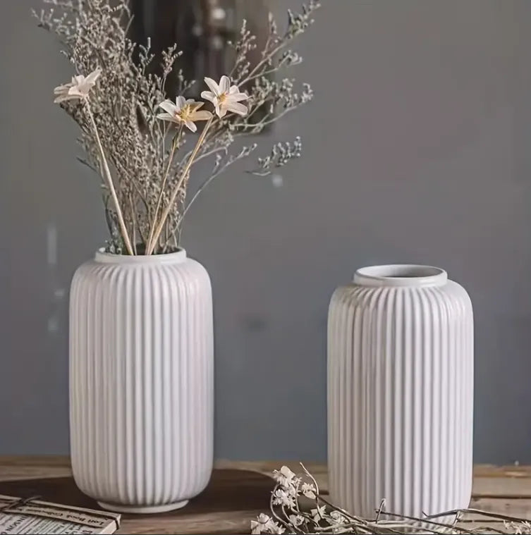 Sinta Vase